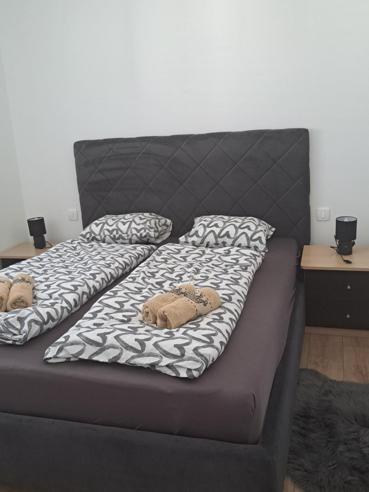 Blue Harmony 2 Apartment มาลินสกา ภายนอก รูปภาพ